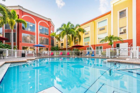 Holiday Inn Express Hotel & Suites Bradenton West by IHG